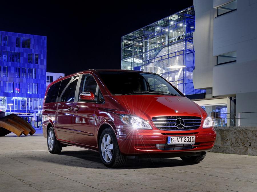  Mercedes-Benz Viano 2003 года  (фото 11 из 15)